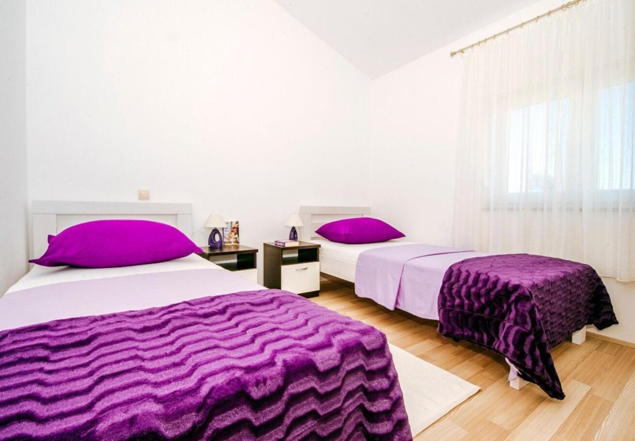 Apartments Ljubo - Modern Andy Cosy ヴーシ エクステリア 写真