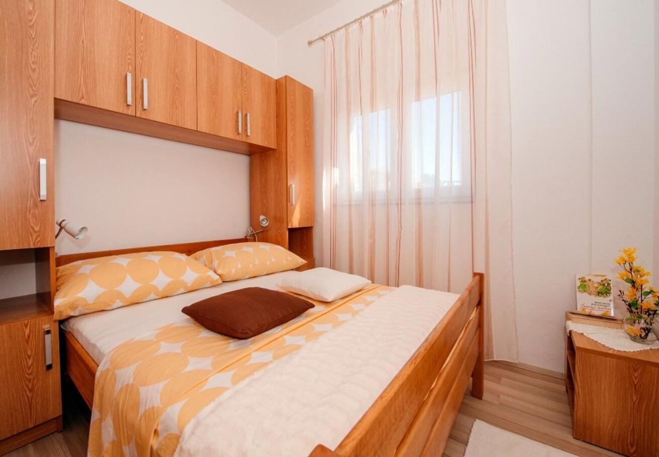 Apartments Ljubo - Modern Andy Cosy ヴーシ エクステリア 写真